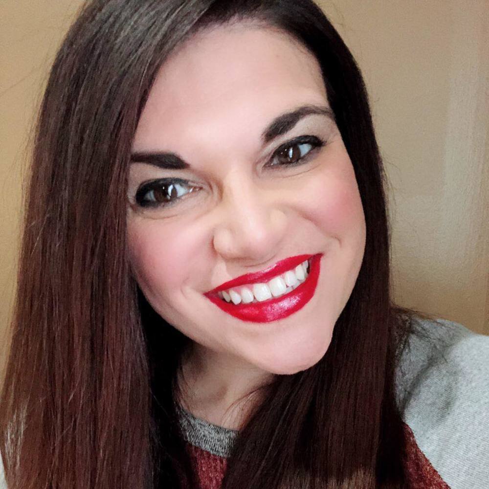 Meet your Posher, Julie